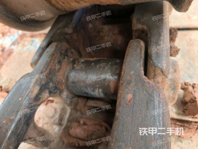 右側行走馬達蓋板(行走機構) 右側行走馬達蓋板(行走機構)