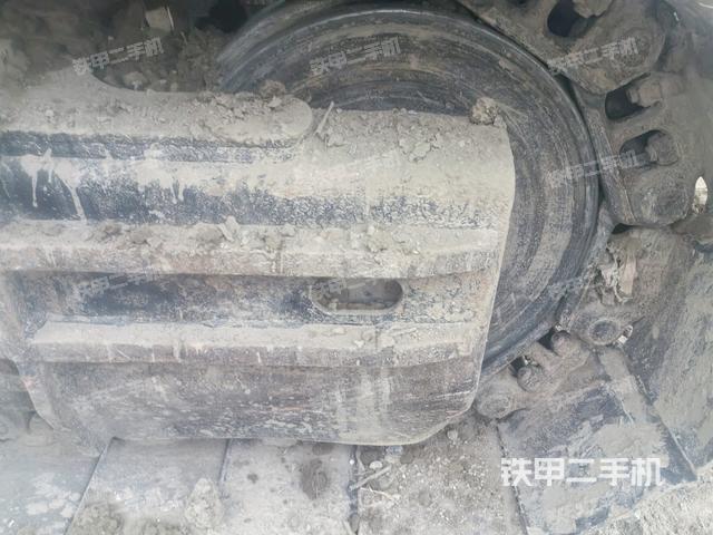 右側(cè)行走馬達蓋板（行走機構(gòu)）