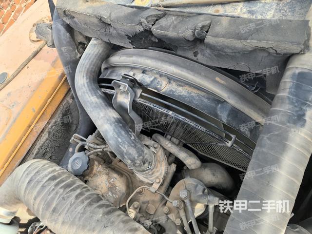水箱+風(fēng)扇特寫(上車部件) 水箱+風(fēng)扇特寫(上車部件)