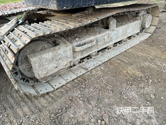 左導(dǎo)向輪（行走機(jī)構(gòu)）