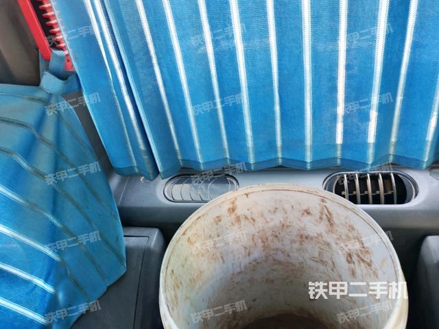 頂棚整體（駕駛室部分）