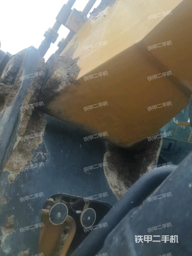 大臂根部?斜視（工作和回轉(zhuǎn)裝置）