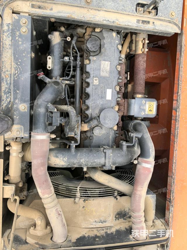 發(fā)動機(jī)室（上車部件）