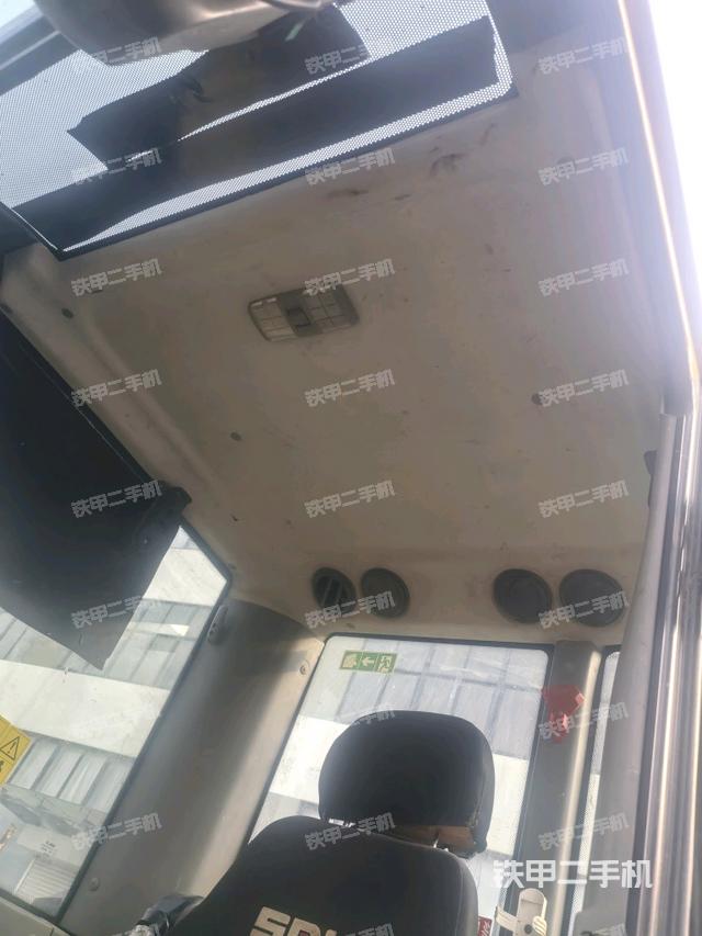 頂棚整體（駕駛室部分）