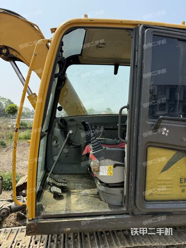 頂棚整體（駕駛室部分）