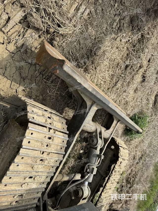 右側(cè)履帶整體?（行走機構(gòu)）