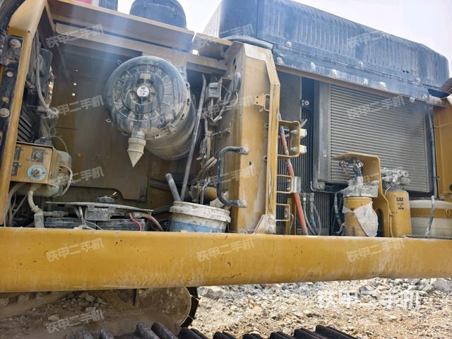 散熱器正面（大件艙室）