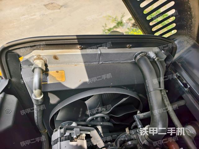 水箱+風(fēng)扇特寫（上車部件）