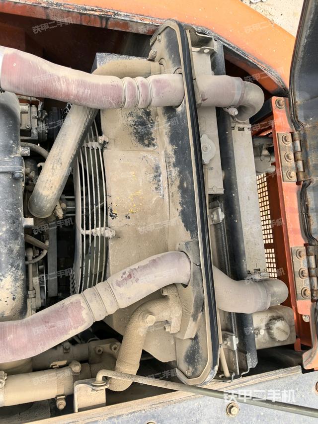 水箱+風(fēng)扇特寫（上車部件）