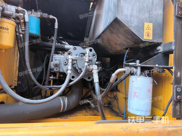 電瓶(大件艙室) 電瓶(大件艙室)