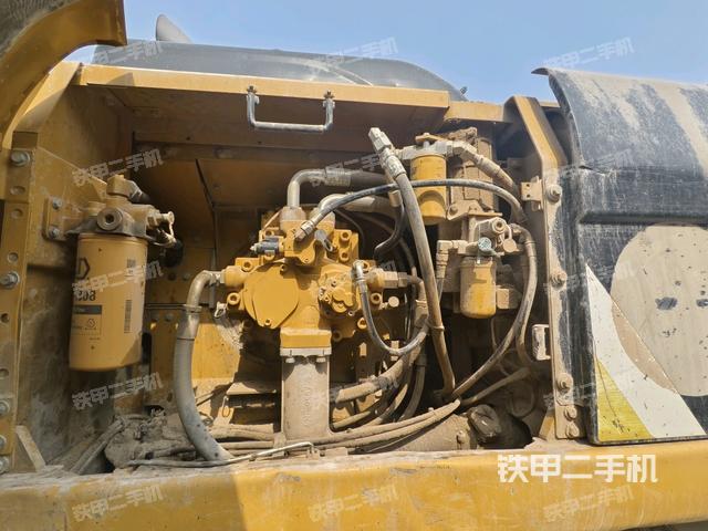 液壓泵室（大件艙室）