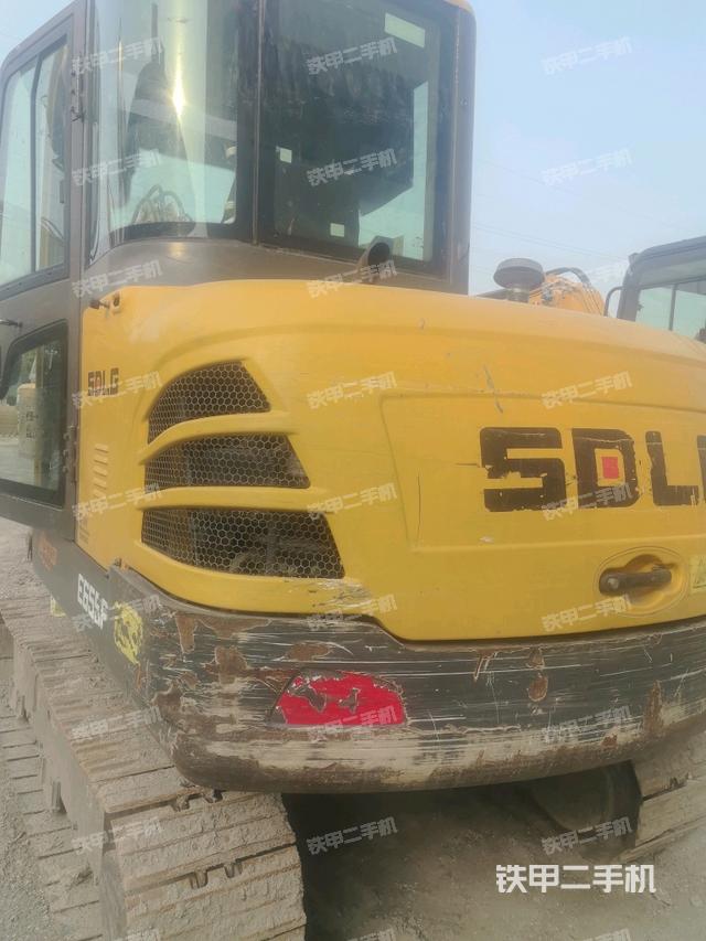 左后45（整機外觀）