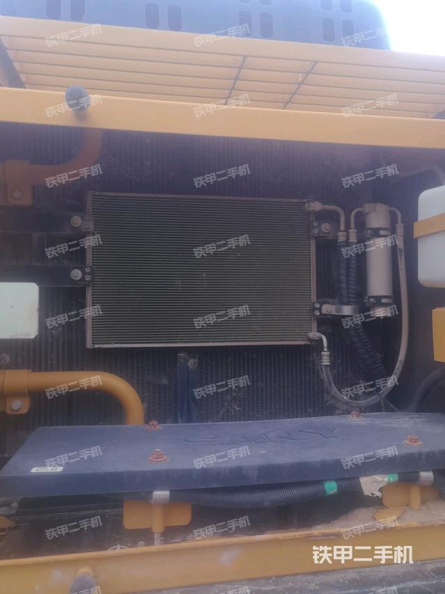 散熱器正面（大件艙室）