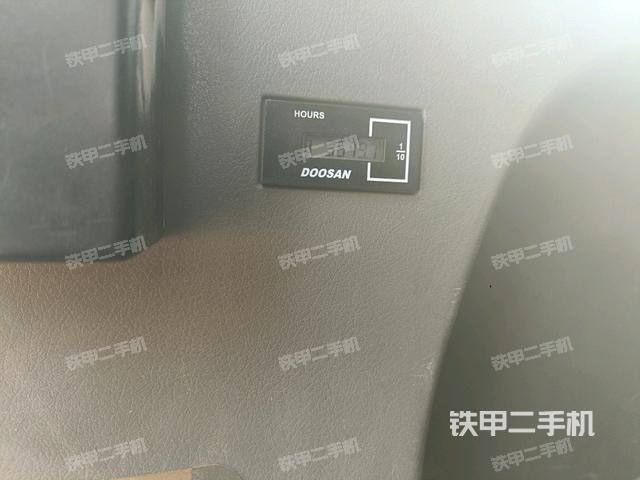 小時(shí)表(駕駛室部分) 小時(shí)表(駕駛室部分)