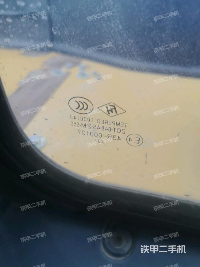 后窗玻璃角標(biāo)（駕駛室部分）