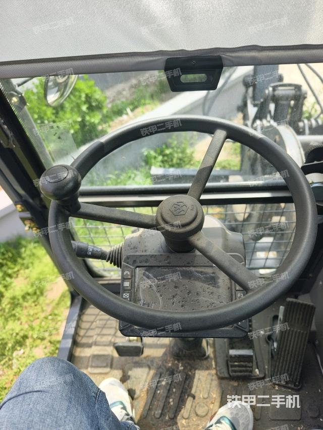 顯示屏?（駕駛室部分）