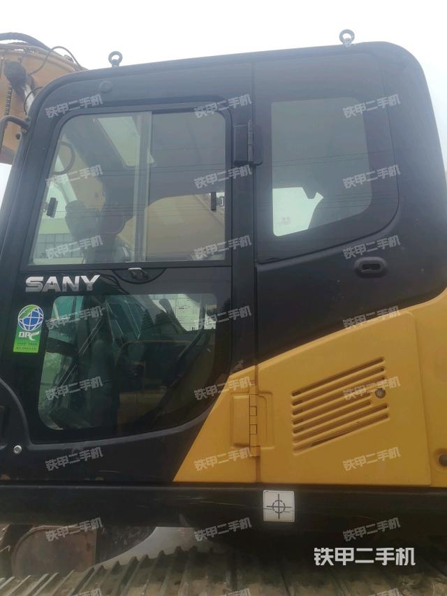 駕駛室正側(cè)（駕駛室部分）