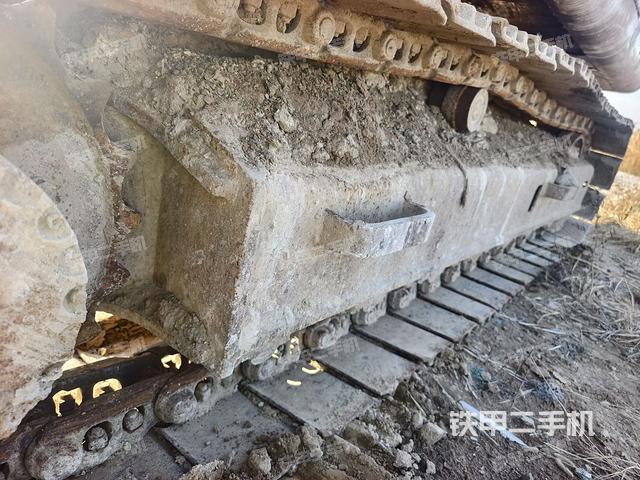 單側履帶整體（整機外觀）