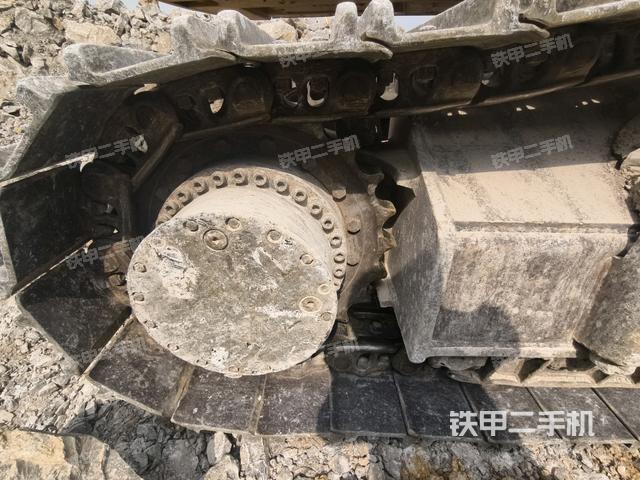右導(dǎo)向輪（行走機(jī)構(gòu)）