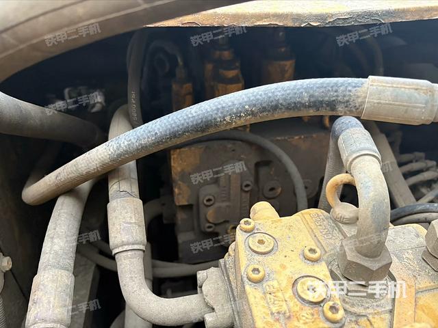 發(fā)動機室(上車部件) 發(fā)動機室(上車部件)