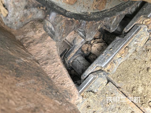 左侧行走马达盖板（行走机构）