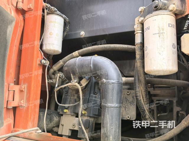 液壓泵室（大件艙室）