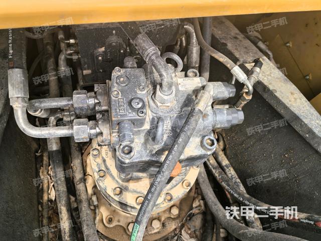 回轉(zhuǎn)馬達（上車部件）