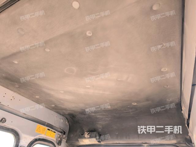 座椅后部(駕駛室部分) 座椅后部(駕駛室部分)