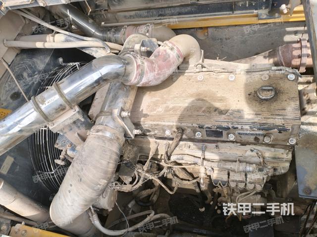 發(fā)動(dòng)機(jī)整體俯視（整機(jī)外觀）