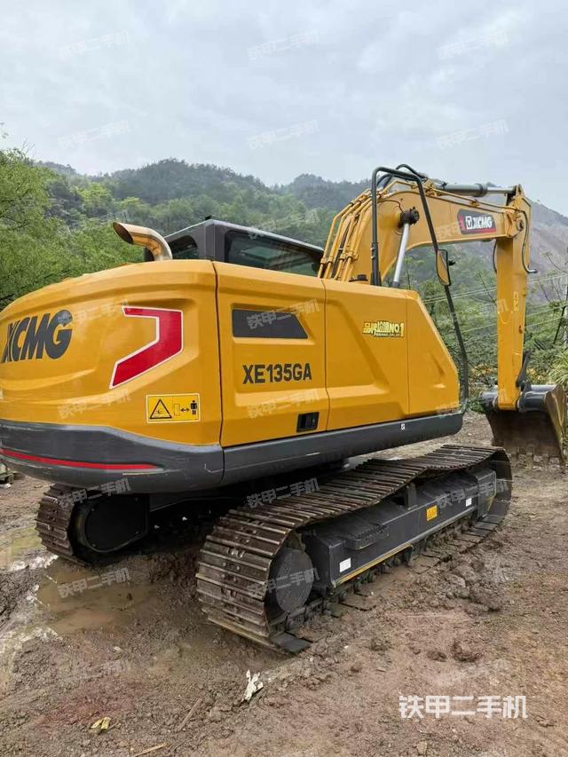 整機右后45°(整機外觀) 整機右后45°(整機外觀)