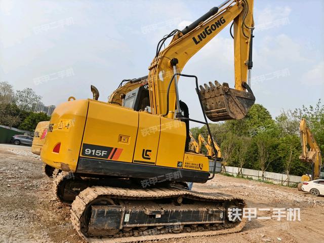 整機右后45°(整機外觀) 整機右后45°(整機外觀)