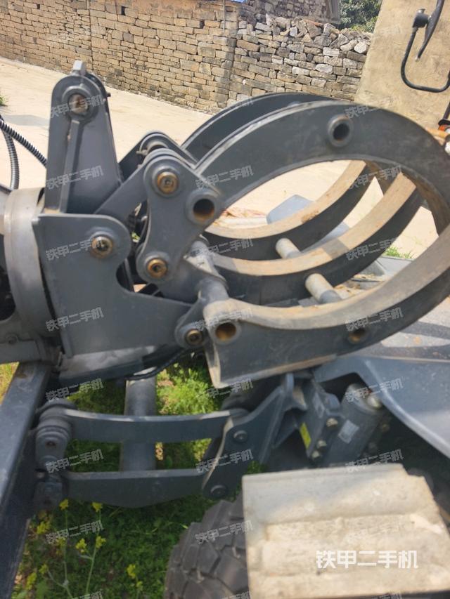 鏟斗45度（工作和回轉(zhuǎn)裝置）