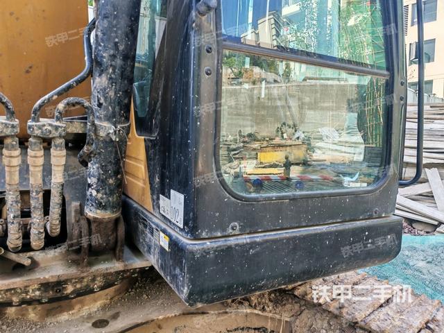 鏟斗45度（工作和回轉(zhuǎn)裝置）