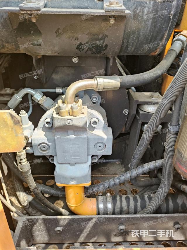 液壓泵室（大件艙室）