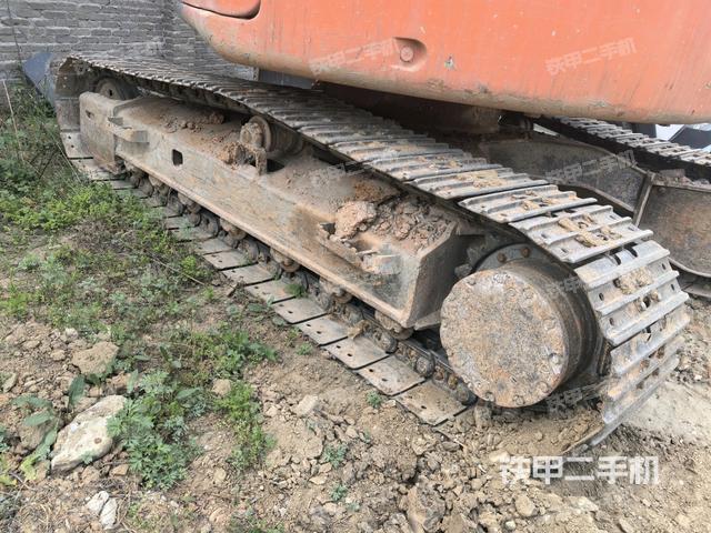 左侧履带整体 （行走机构）