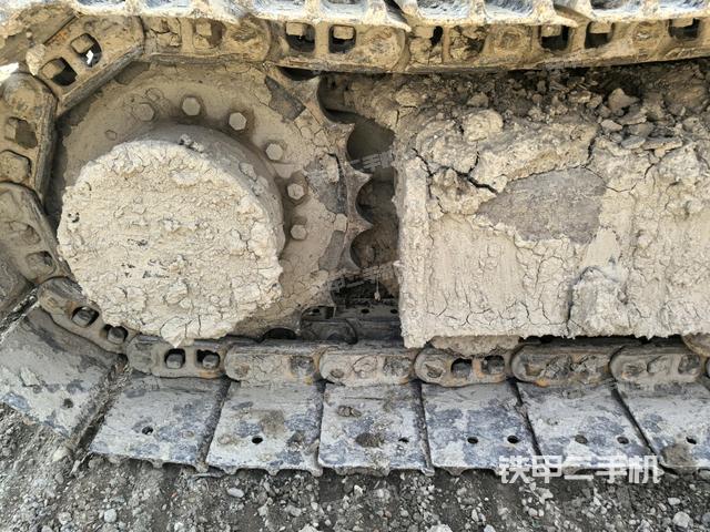 右驅(qū)動輪(行走機構(gòu)) 右驅(qū)動輪(行走機構(gòu))