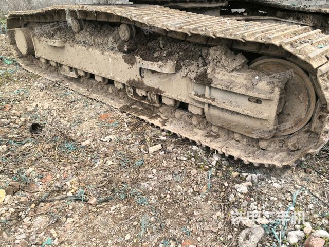 左側(cè)履帶整體?（行走機構(gòu)）