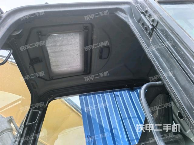 頂棚整體（駕駛室部分）