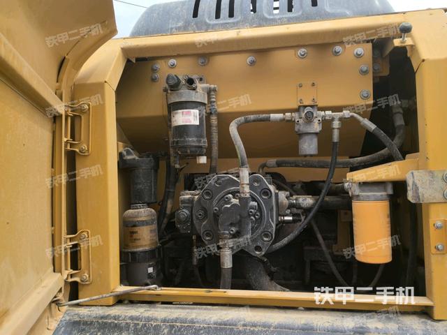 液壓泵室（大件艙室）