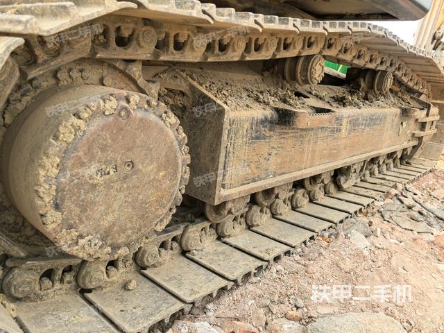 右侧履带整体（行走机构）