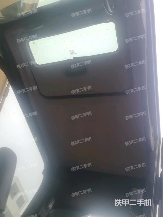 頂棚整體（駕駛室部分）