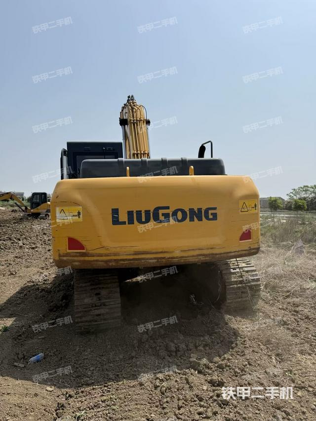 左后45（整機外觀）