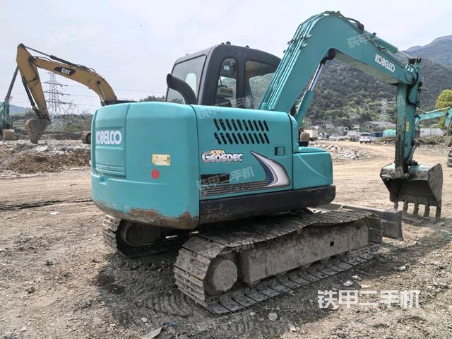 右后45(整機外觀) 右后45(整機外觀)