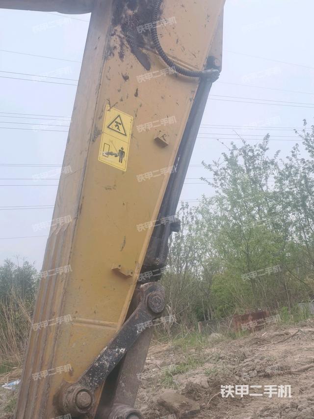 小臂整體左后（工作和回轉(zhuǎn)裝置）