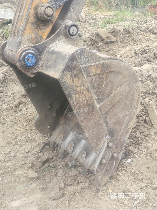 鏟斗45度（工作和回轉(zhuǎn)裝置）