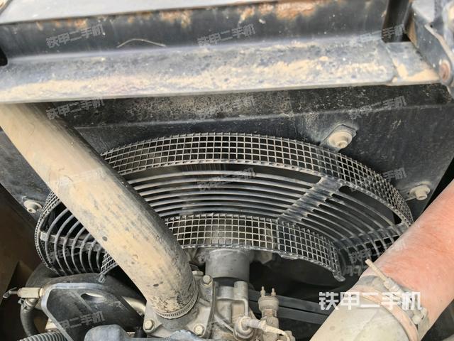 水箱+風(fēng)扇特寫(上車部件) 水箱+風(fēng)扇特寫(上車部件)
