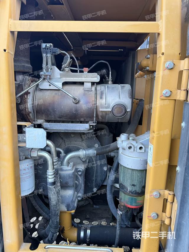 液壓泵室（大件艙室）