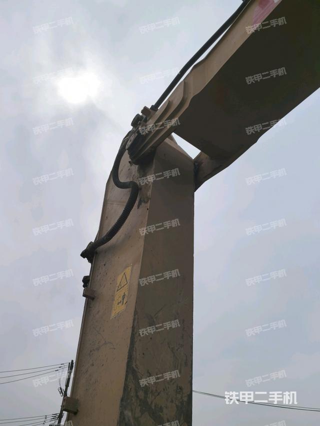 小臂整體左后（工作和回轉(zhuǎn)裝置）