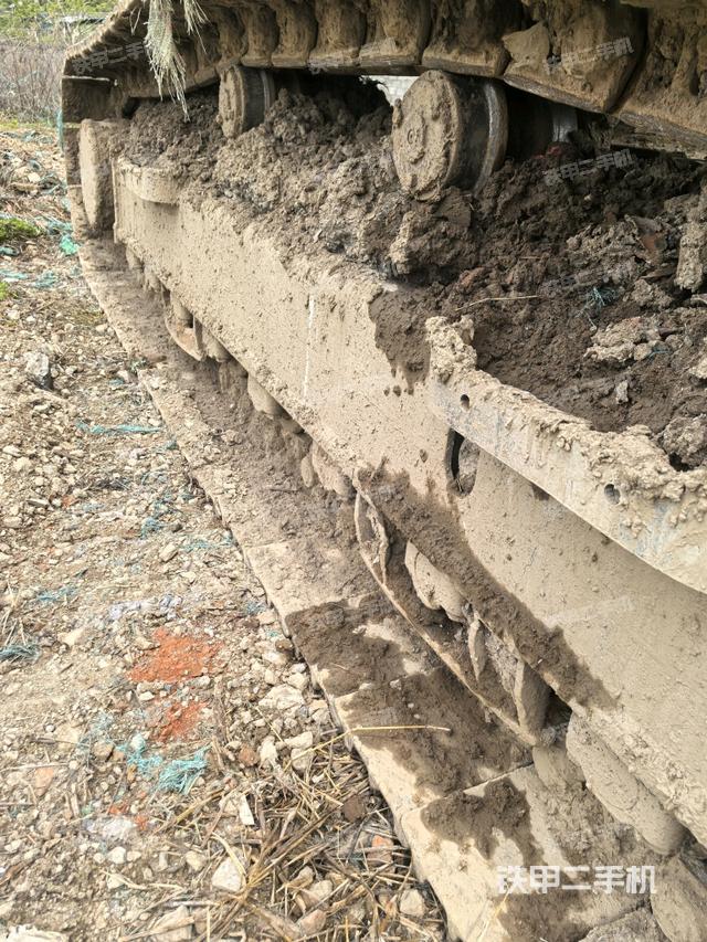 右側(cè)履帶整體（行走機構(gòu)）