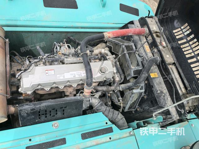 發(fā)動(dòng)機(jī)室(上車部件) 發(fā)動(dòng)機(jī)室(上車部件)